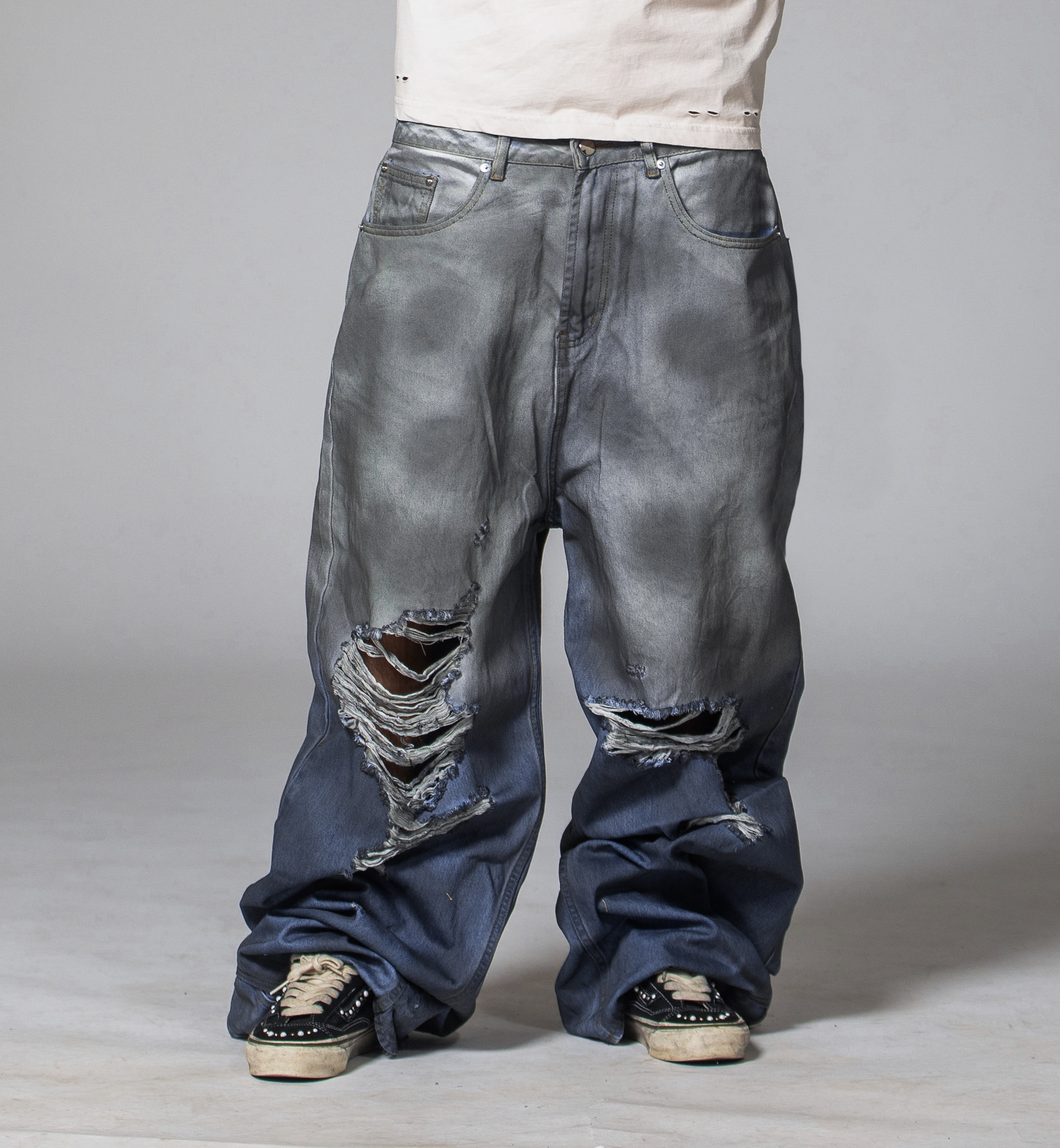 FOW DIRTY WASH  DENIM