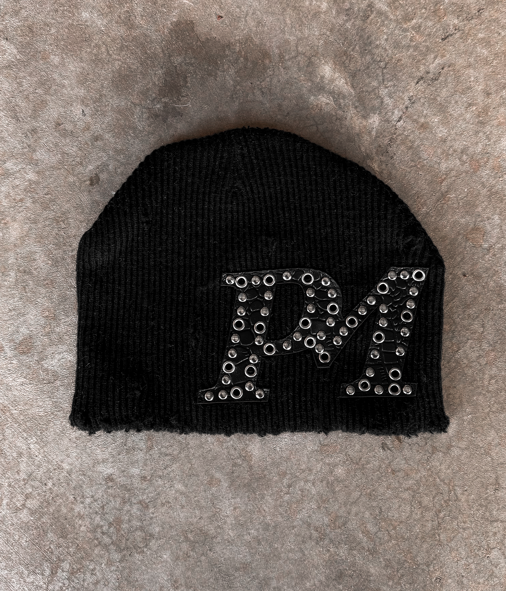 LEATHER HEAD - BLACK