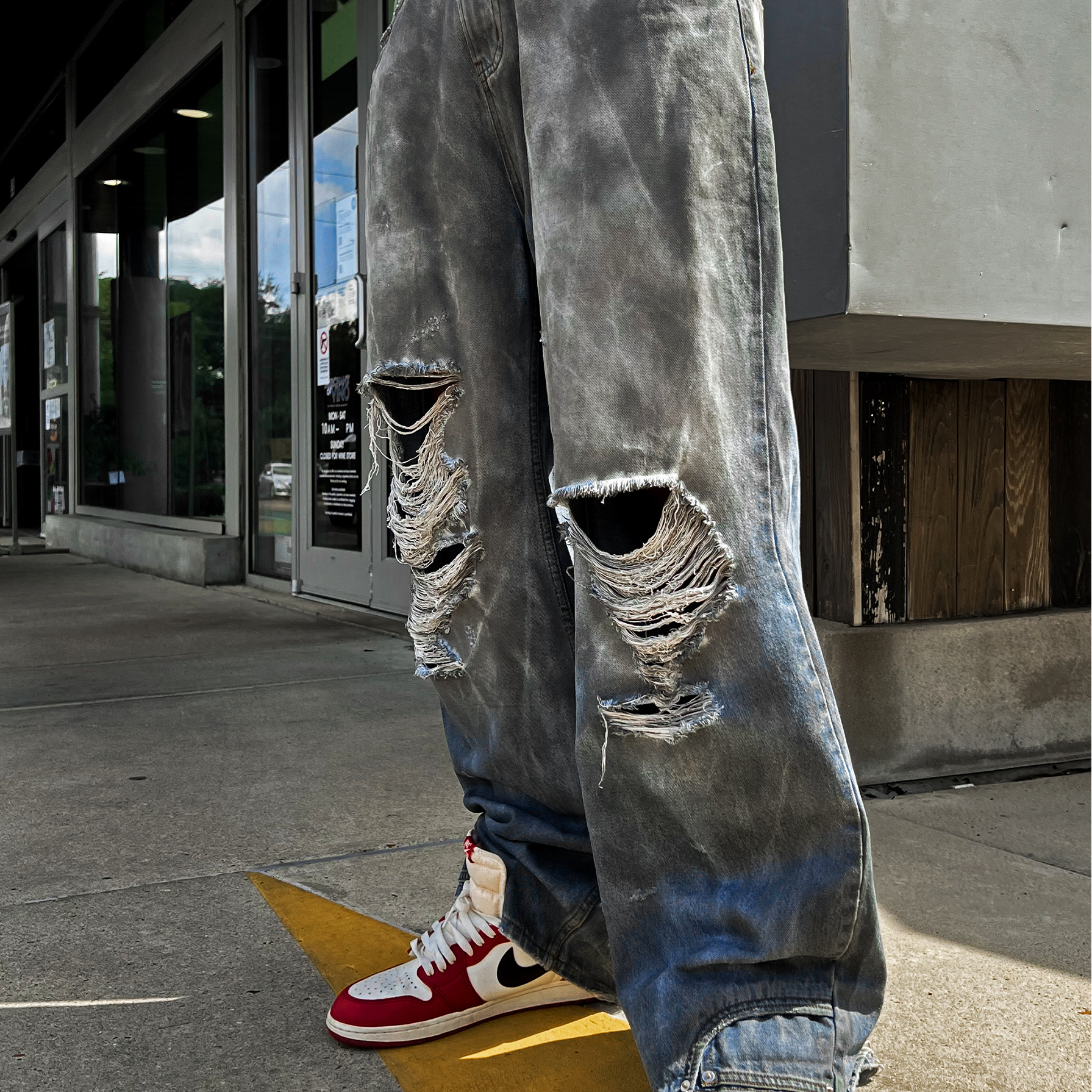 FOW DIRTY WASH  DENIM
