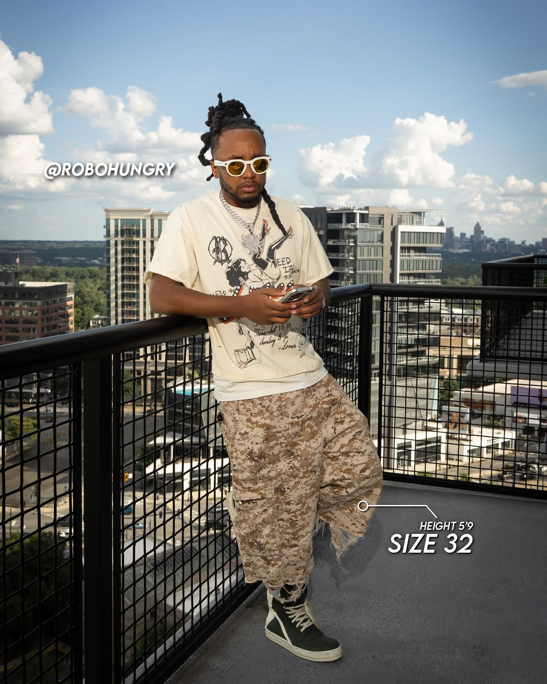 ‘DSRT’ ARMY SHORTS